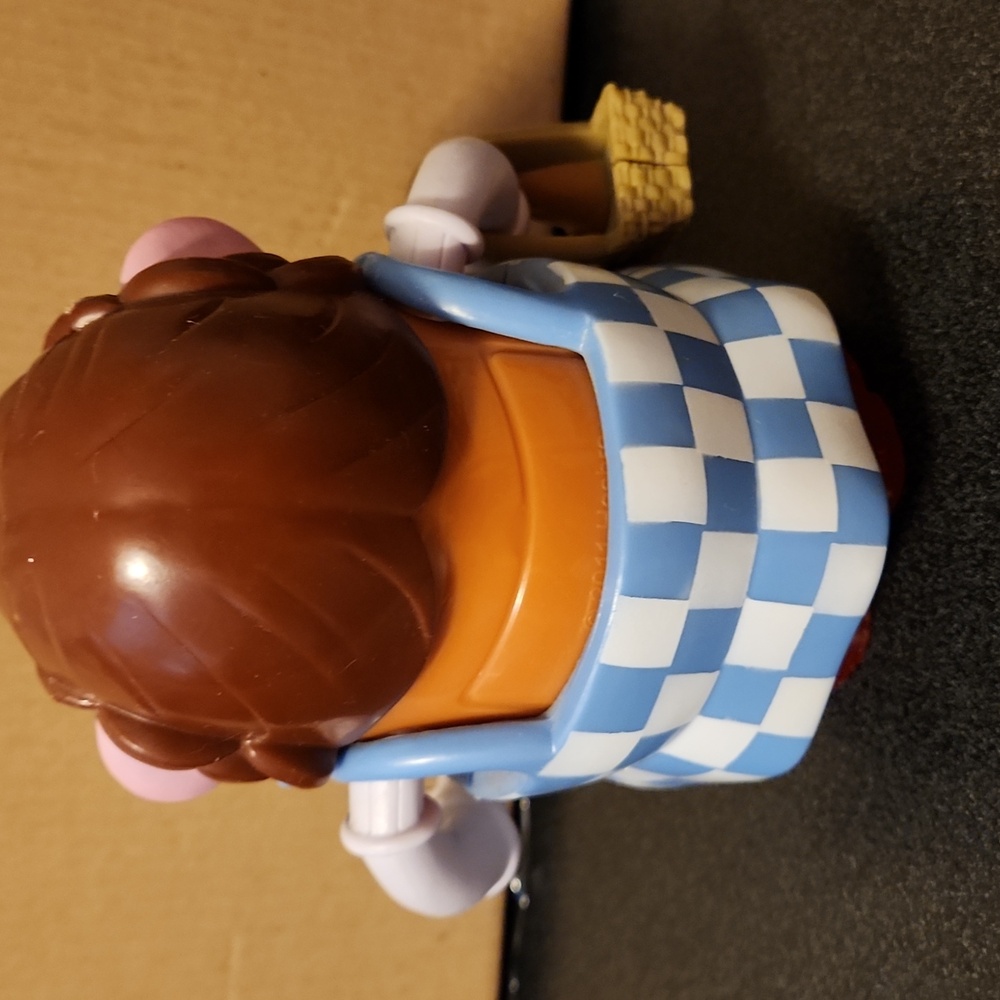 Mrs. Potato Head Dorothy Wizard of Oz Action Figure Kids Toy - Picture 2 of 2
